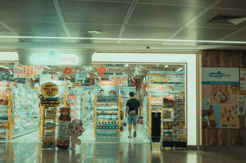 Renting a Movie in 2024? Inside America's Last Blockbuster, Where Browsing Still Means Something